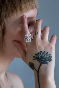 Elegant Silver Art Nouveau Jaw Ring